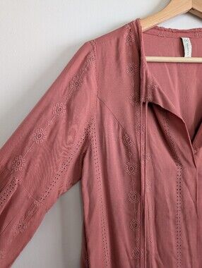 Gentle Fawn Small Tunic Long Sleeve Top Aritzia Boho Flower Embroidery Blush